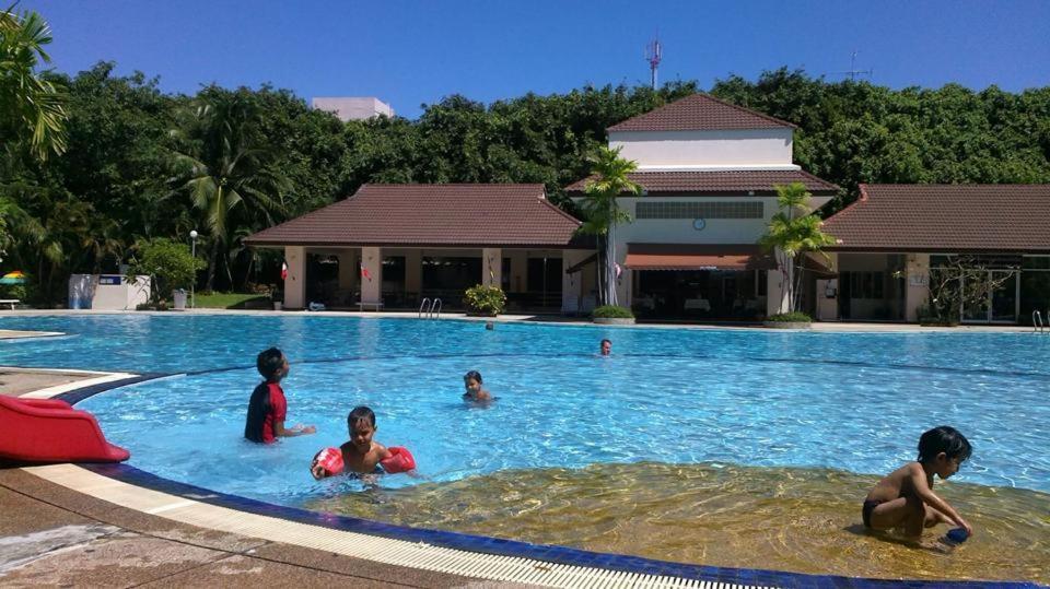 Tempat Tidur & Sarapan View Talay 1b Pattaya