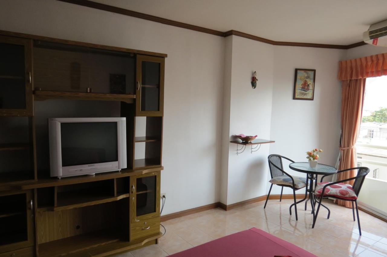 View Talay 1b Bed & Breakfast *